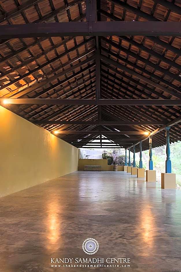 Kandy Samadhi Centre Hotel