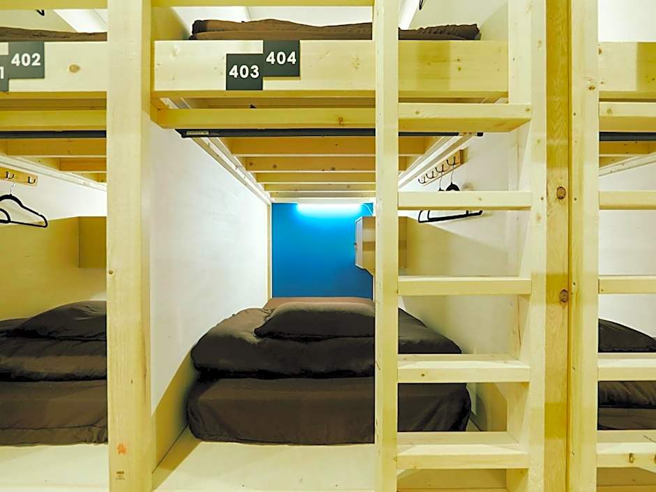 Akasaka Guesthouse HIVE