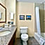 Comfort Inn & Suites Airport Convention Center