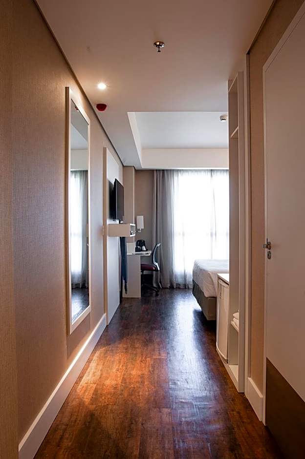 Holiday Inn Express - Farroupilha By IHG