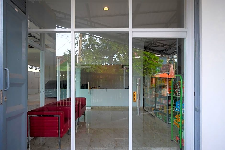 RedDoorz Syariah near Transmart Pabelan Solo