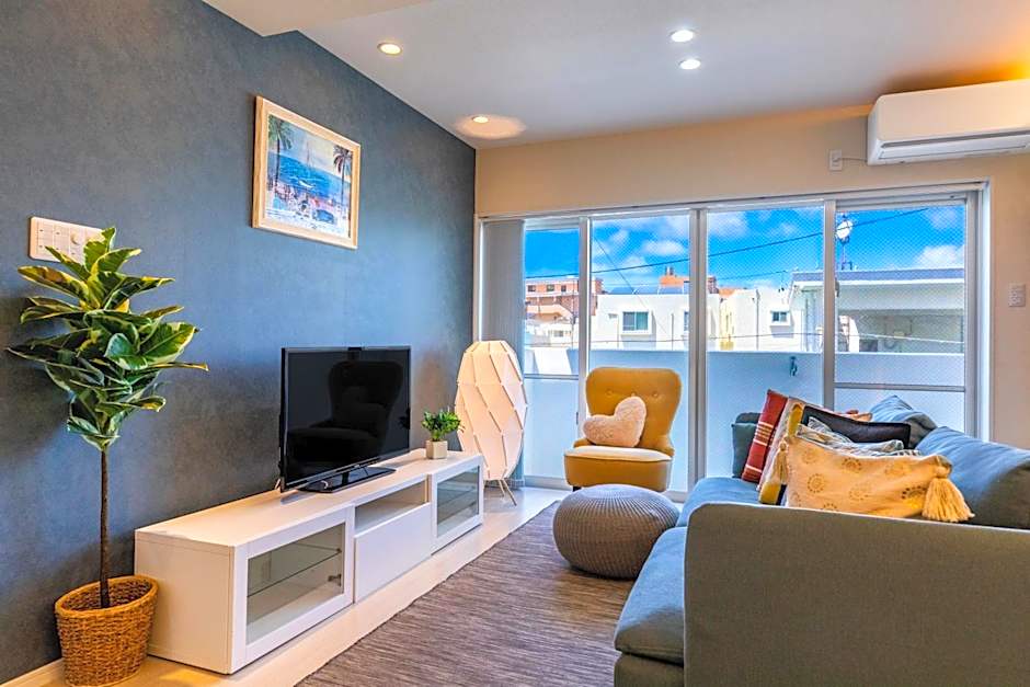 LDKAmerican Village Condo Luana