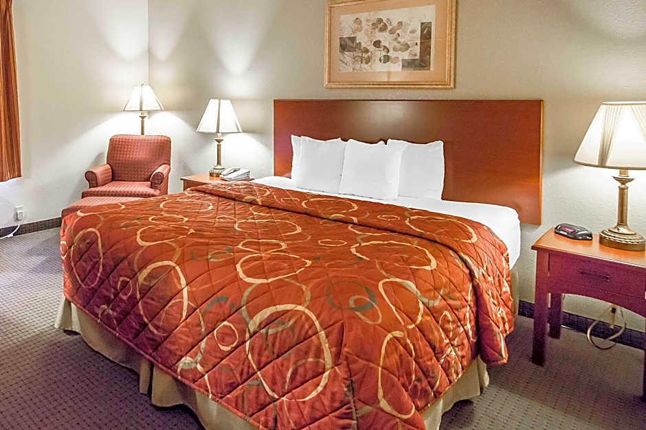Quality Inn Parsons North