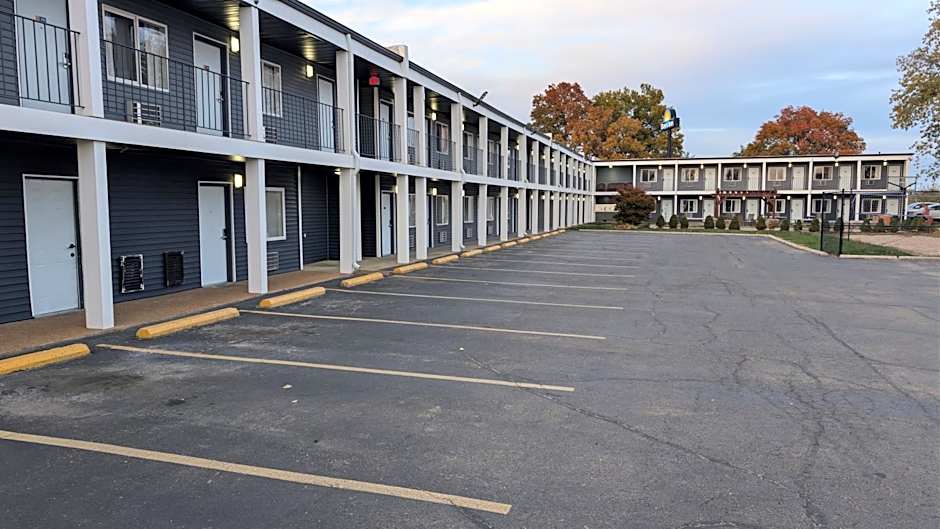 Days Inn by Wyndham Champaign/Urbana