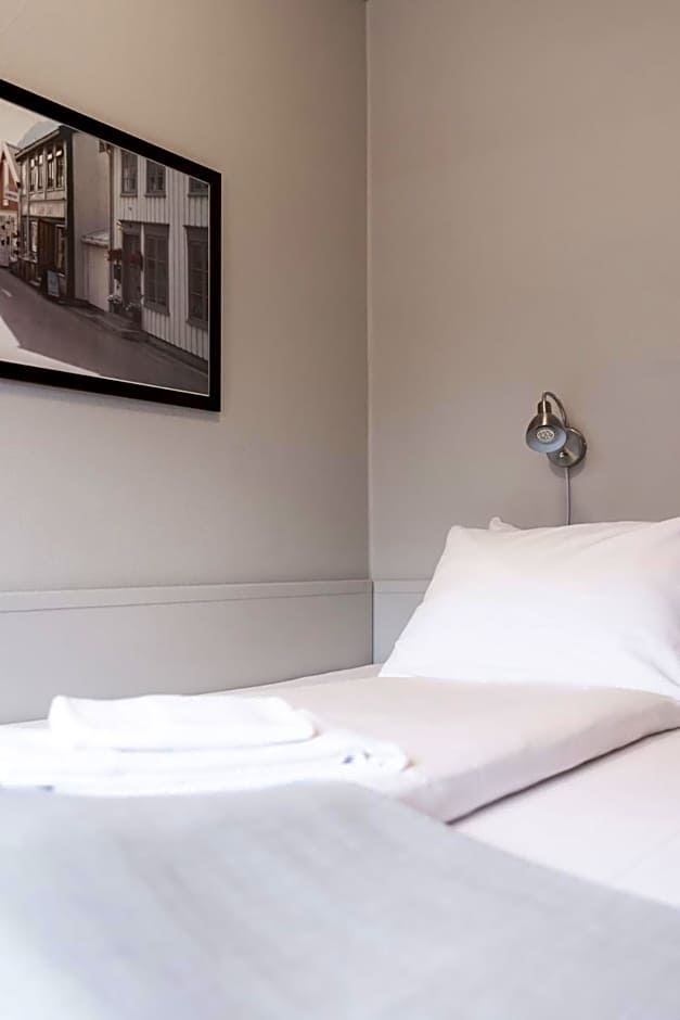 Frøken Skjolds Hotel Lyngengården