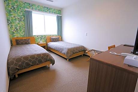 Economy Twin Room
