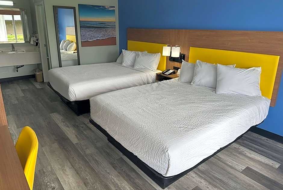 Photo 1 sur 9 de 2 Queen Beds, Nonsmoking