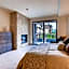 The Lion Vail