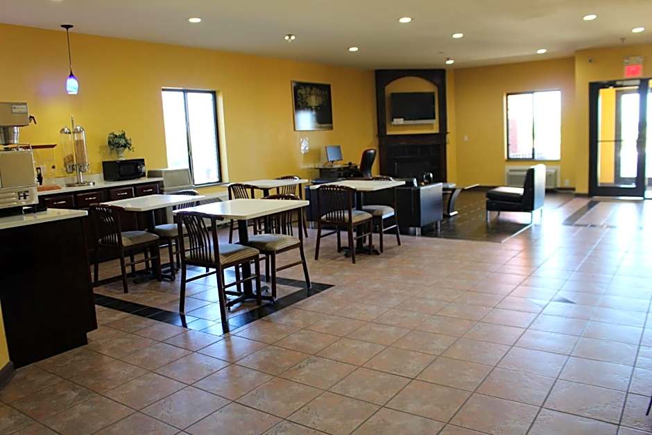 Home Gate Inn & Suites