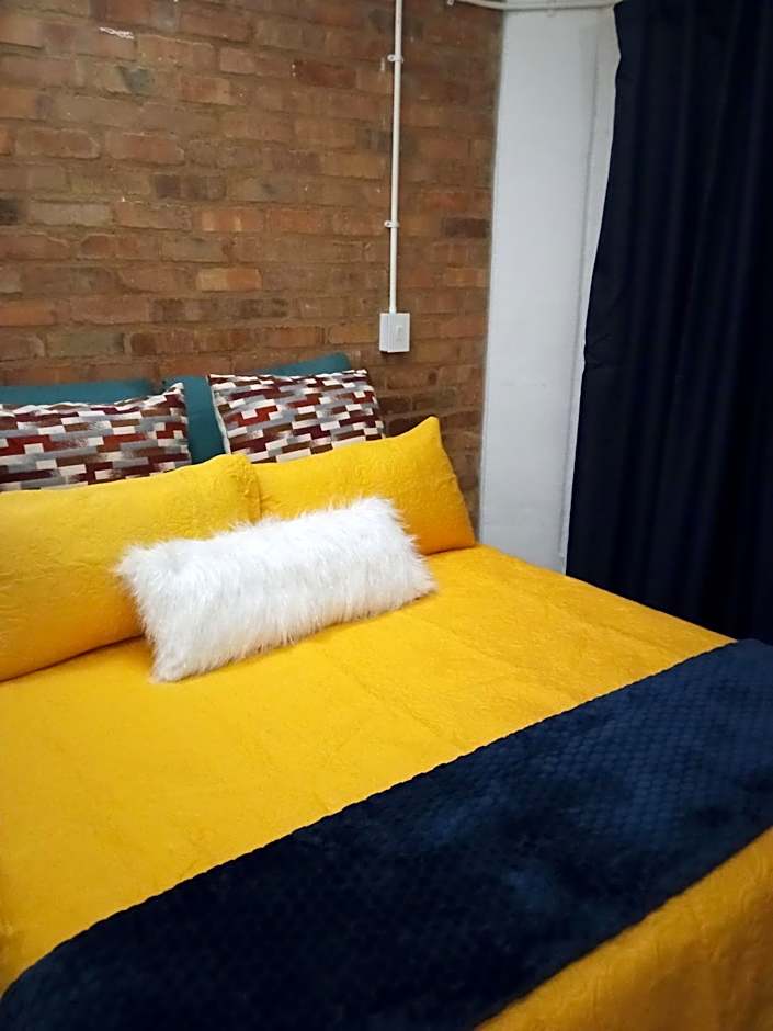 Royal Stina Hotel-style with Swimming pool