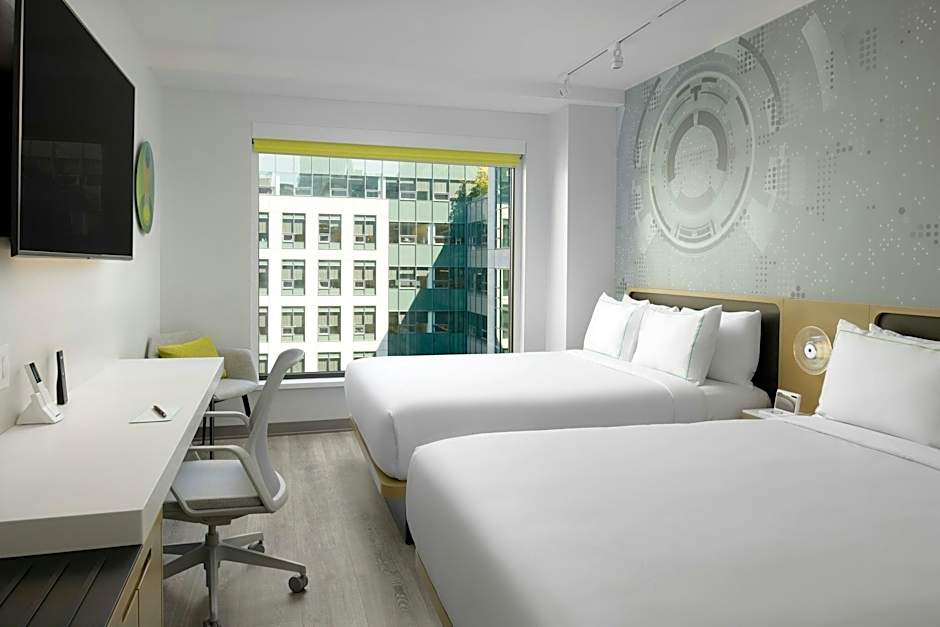 Photo 1 of 9 of Premier 2 Queen Beds Guestroom, View