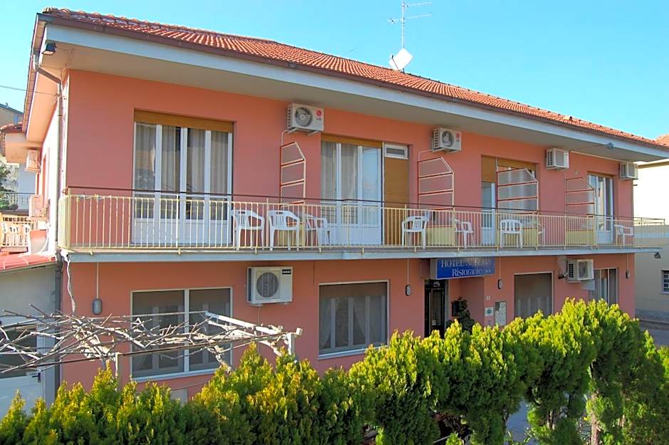 Photo 1 of 45 of Hotel Aurora