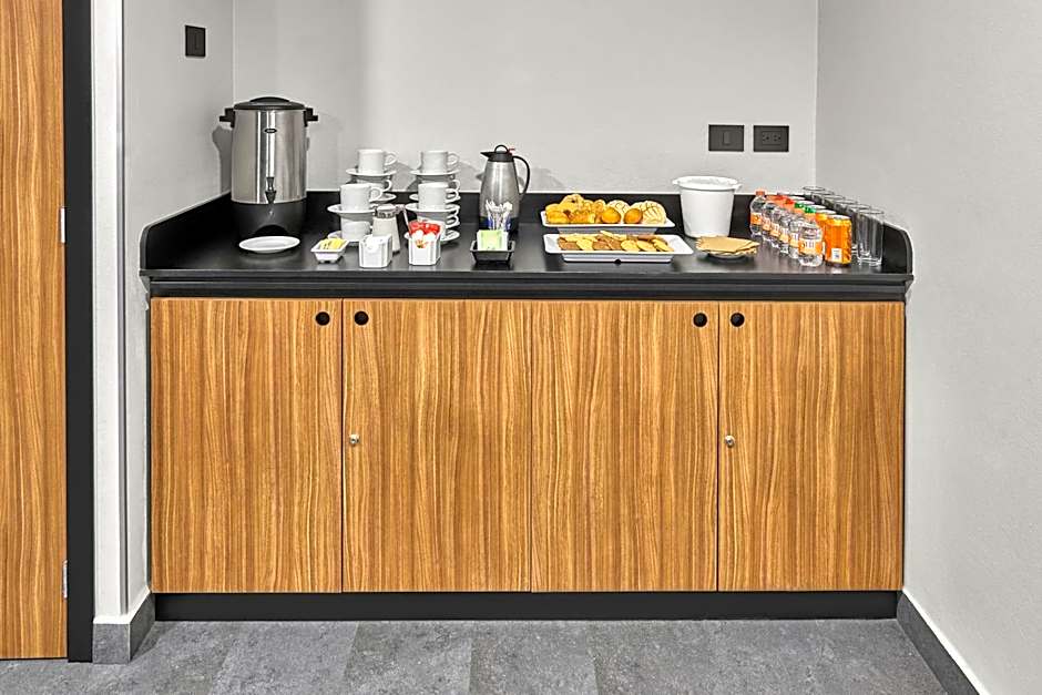 City Express by Marriott Lazaro Cardenas