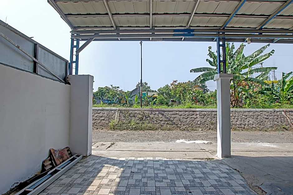 Hotel O Kedai Cinta Guest House