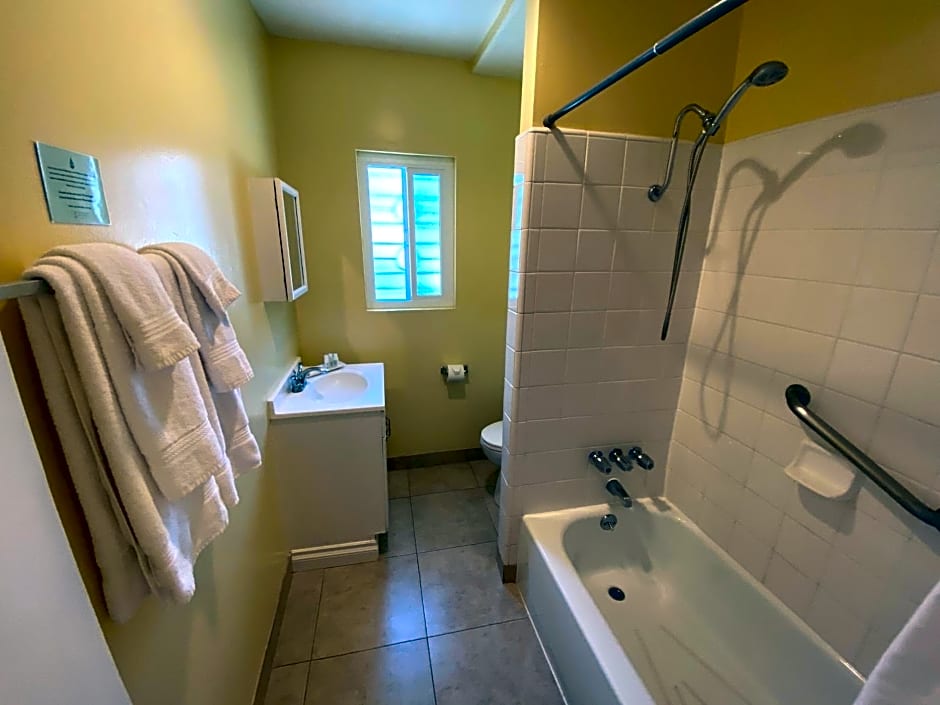 Hollywood Celebrity Hotel
