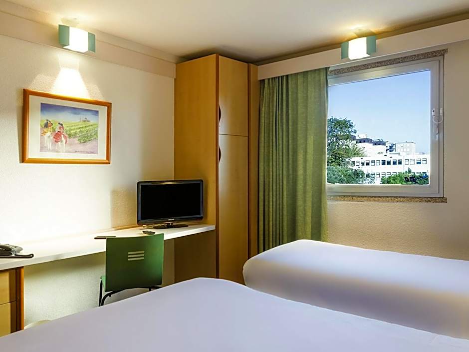 Hotel ibis Porto Sao Joao