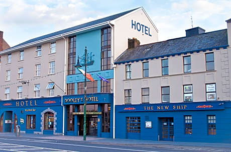 Dooley's Hotel
