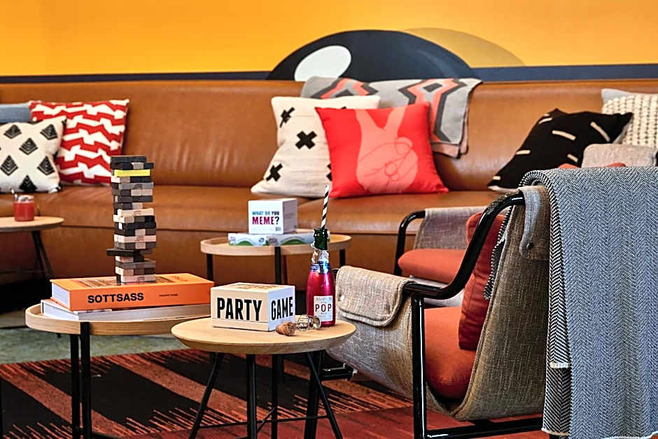 Moxy by Marriott Atlanta Midtown