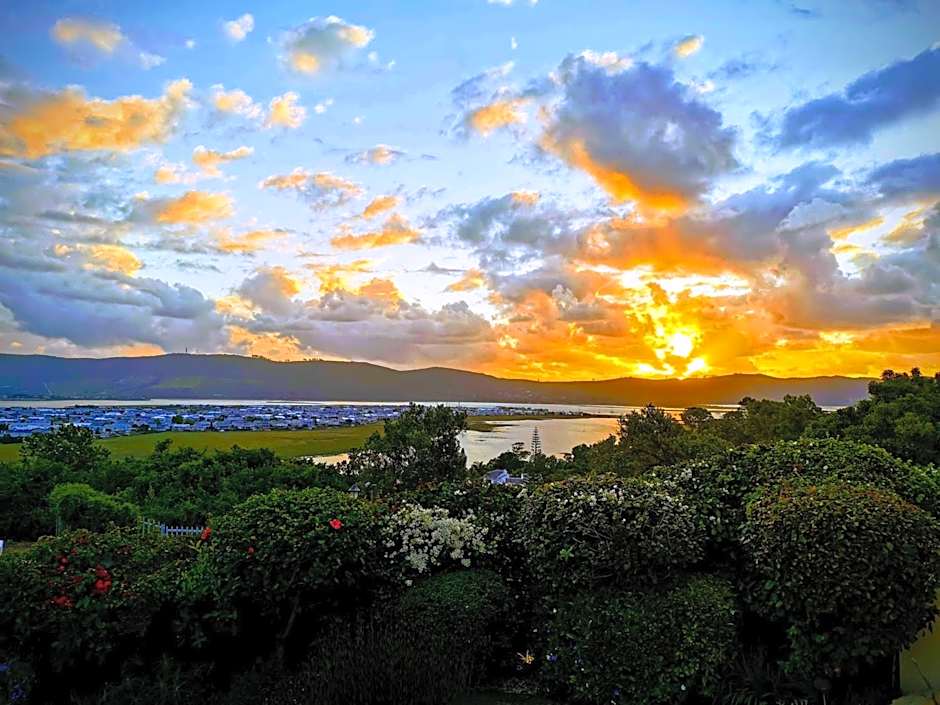 Candlewood Lodge