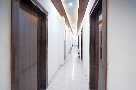 Hotel O Delight Stay Rooms