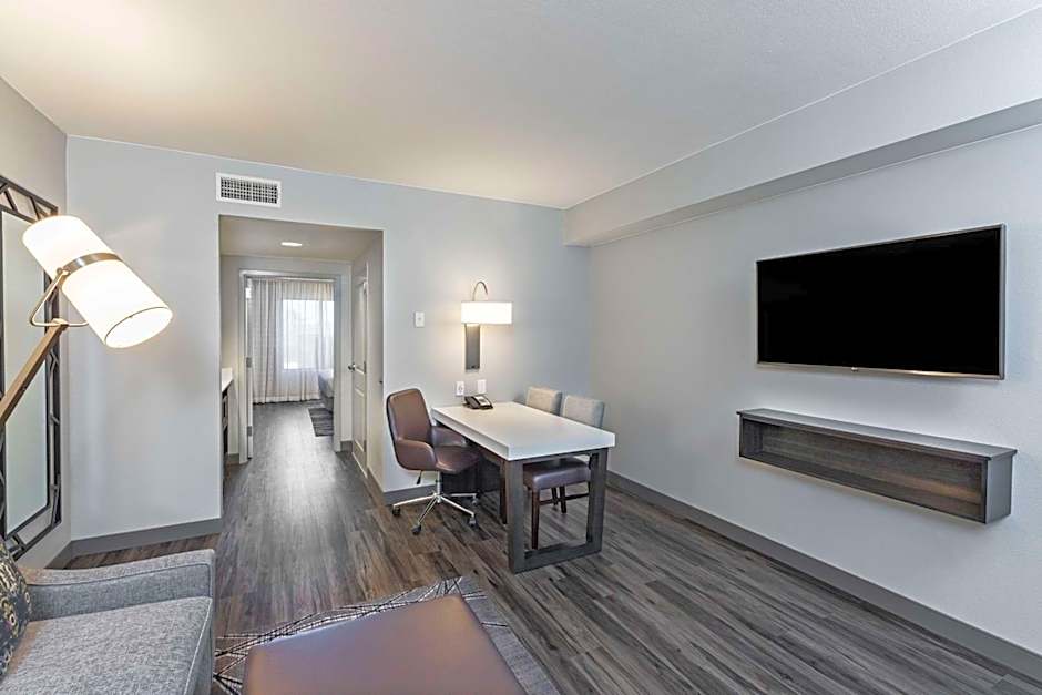 Photo 1 of 10 of 1 King Bed Suite