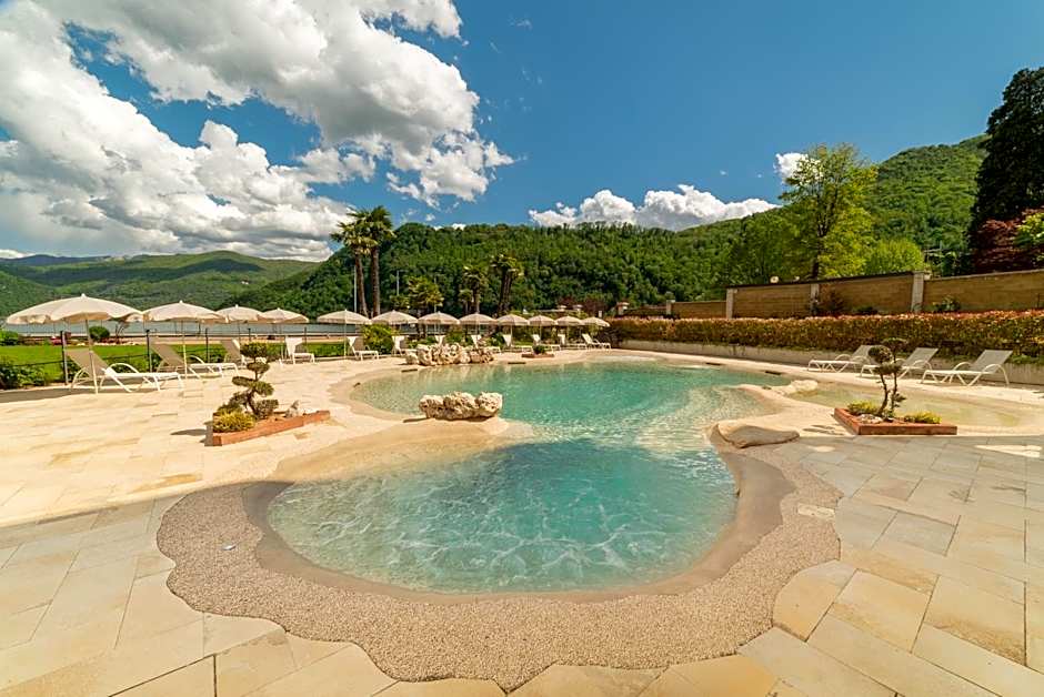 Yachting Residence - Private Dock, Lake Access & SPA