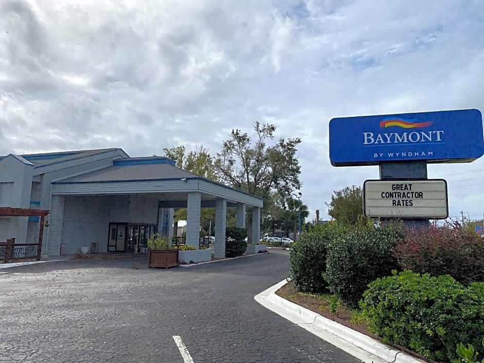 Baymont by Wyndham Wilmington