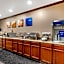 Comfort Inn & Suites East Moline near I-80