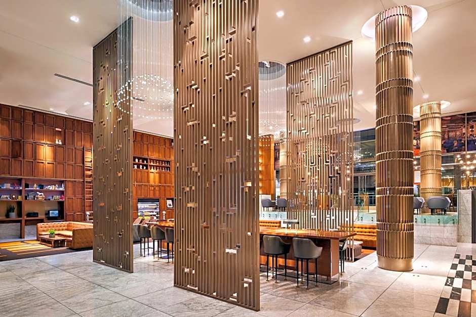 Sheraton Grand Los Angeles
