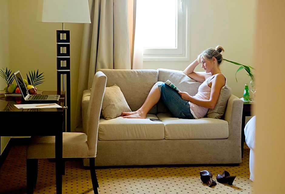 Barcelo Cairo Pyramids