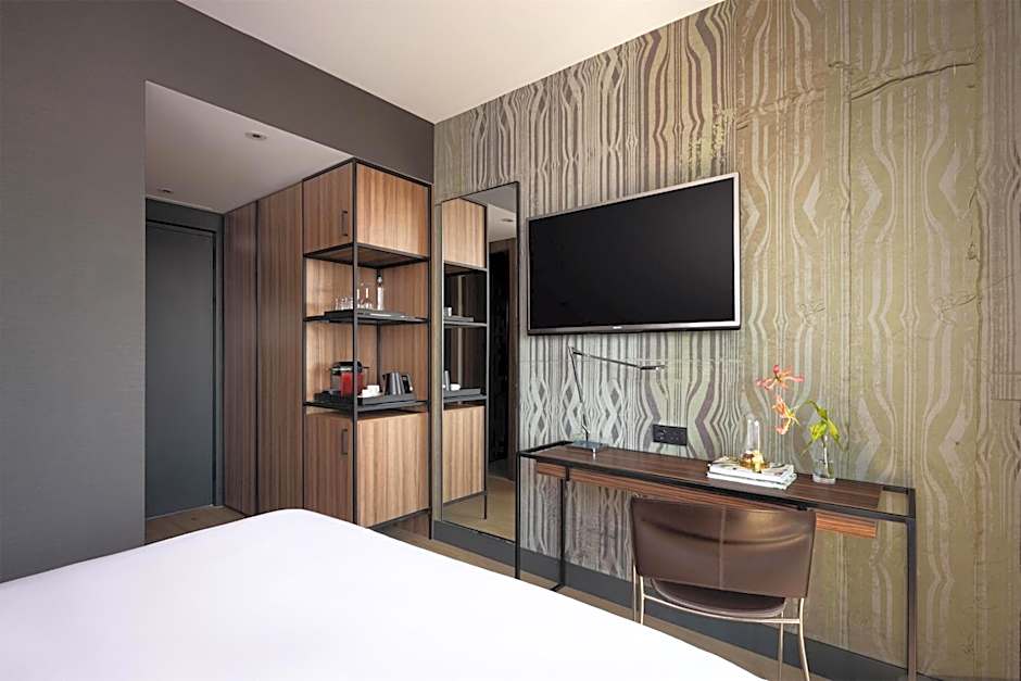 NH Collection Amsterdam Flower Market