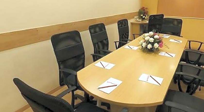 Ginger East Delhi, Vivek Vihar