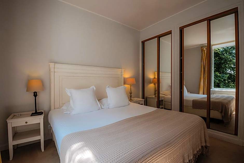 Grand Hôtel "Château de Sully" - Piscine & Spa -Teritoria