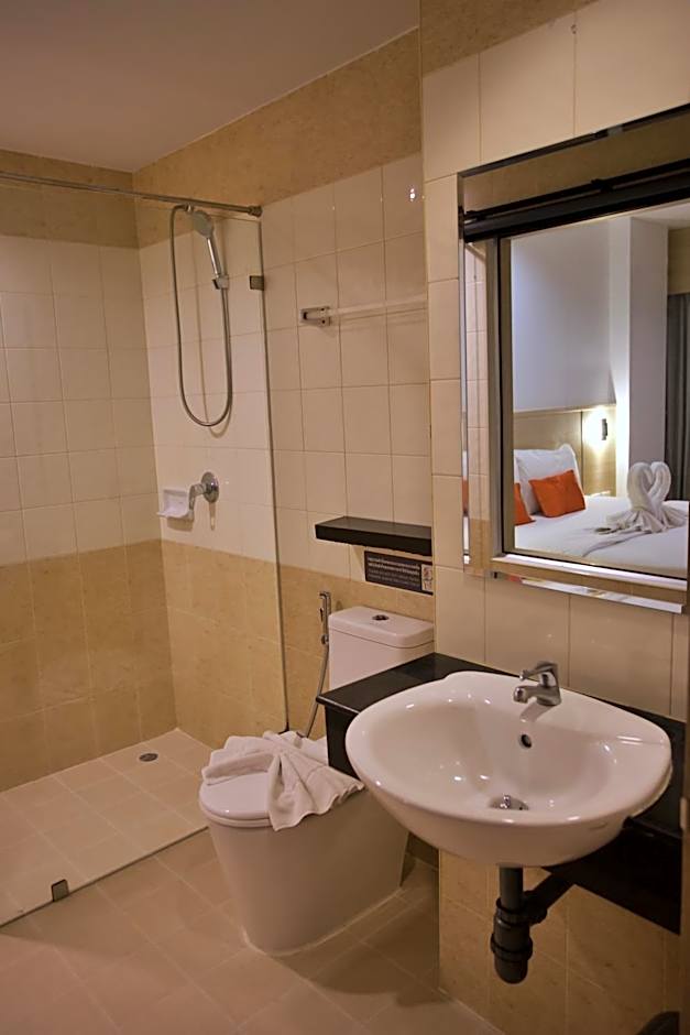 Platinum Hotel and Apartments