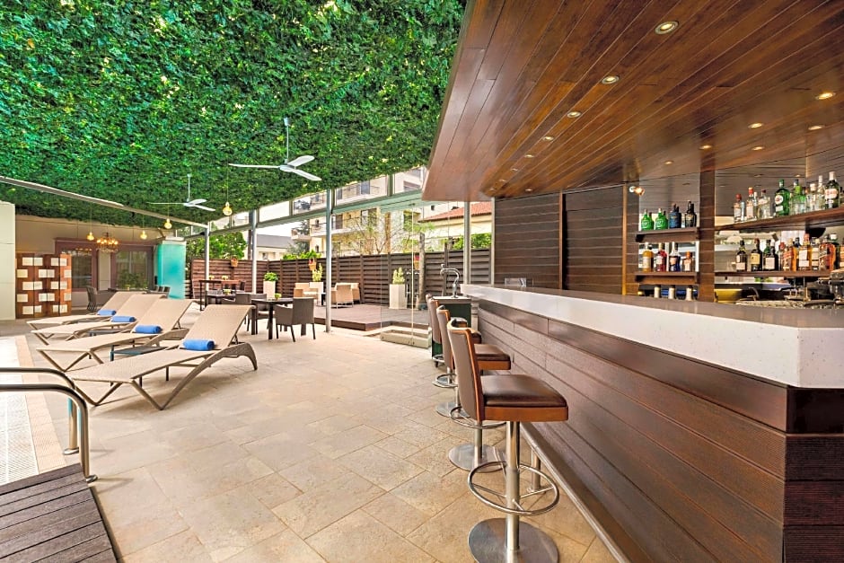 Trademark Collection By Wyndham Lazart