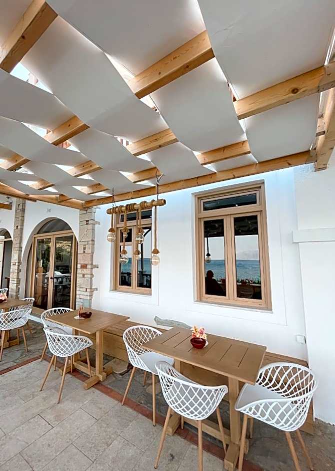 Nereides Seaside Apartments