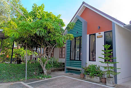 Maiyai Resort - Big Tree