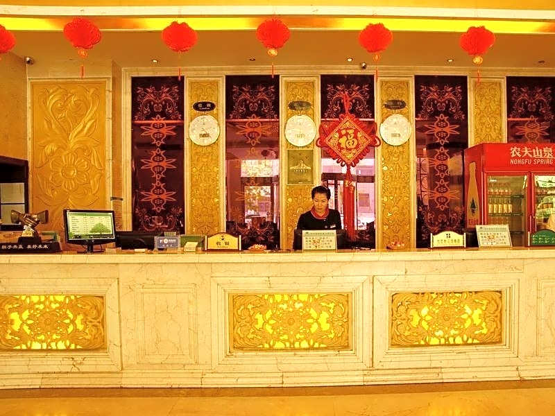 GreenTree Inn Jiuquan Century Plaza Hotel