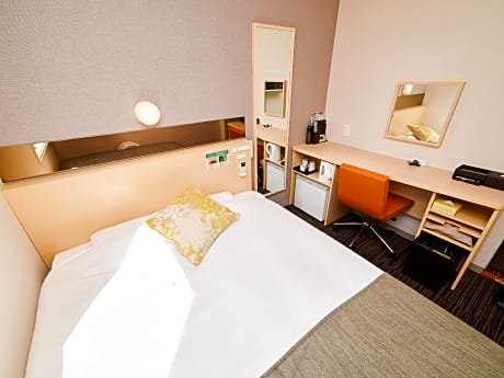 Connecting Rooms for 4 People - Free Breakfast Included