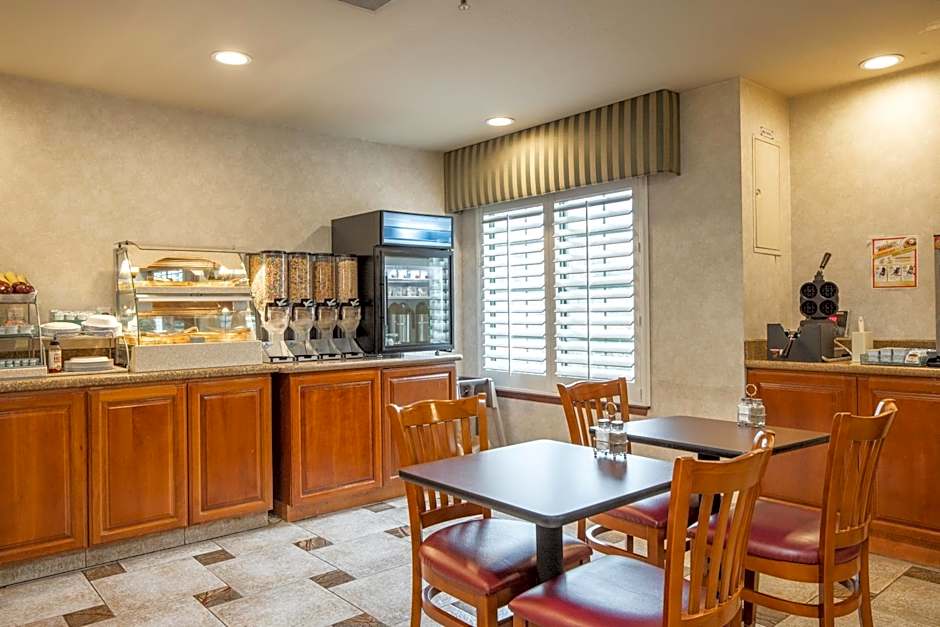 Atherton Park Inn and Suites