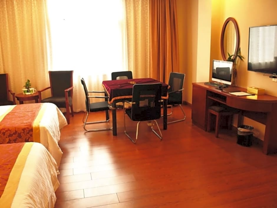 GreenTree Inn Jiangxi Shangrao Qianshan Ehu Avenue Express Hotel