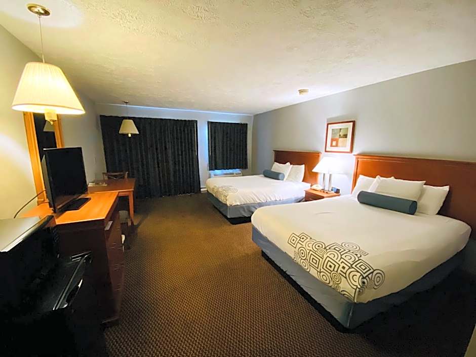 Fleetwood Inn Suites