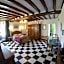 Guest House "Près des Montgolfières"