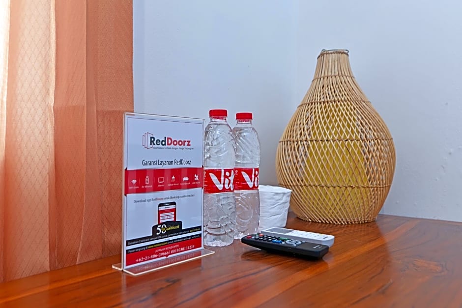 RedDoorz @ Jalan Gatot Subroto Denpasar