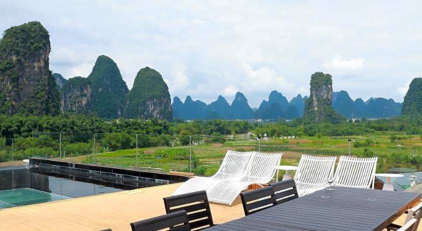 Yangshuo Hidden Dragon Villa Hotel