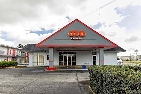 OYO Hotel Jennings I -10
