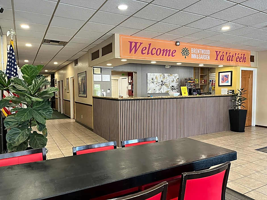 Brentwood Inn & Garden