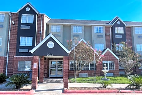 Super 8 by Wyndham San Antonio Downtown NE