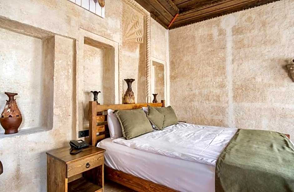 Uzay Cave Suite Hotel