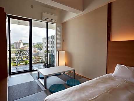 Double Room with Mountain View